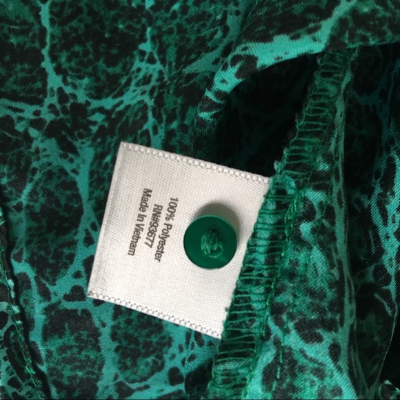 3/$25 a.n.a blouse size M - Picture 3 of 5